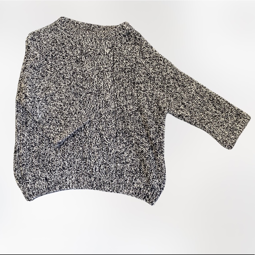 H&M white and navy oversized knit sweater